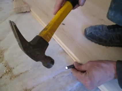 Як постелити підлоги в будинку