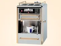 Як приготувати каву латте lavazza