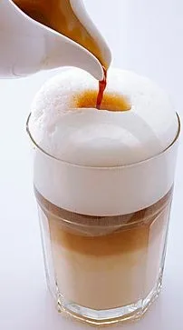 Як приготувати каву латте lavazza