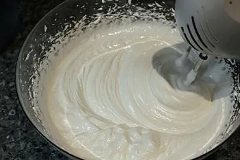 Як приготувати зефір будинку - рецепт з покроковими фото (рецепт) Як приготувати зефір будинку - рецепт з покроковими фото