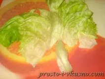 Салат Виноградне гроно з копченою куркою та фісташками виноградне