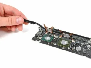 Як розібрати ноутбук apple macbook 11 Як розібрати ноутбук apple macbook 11