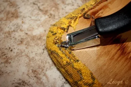 Як самостійно перетягнути стілець (стілець) Як самостійно перетягнути стілець