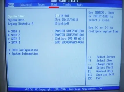 Як зробити Мультизавантажувальний флешку з windows 7 відео уроки (флешку) Як зробити Мультизавантажувальний флешку з windows 7 відео уроки