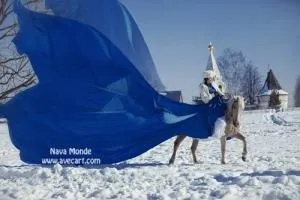 Як зробити шлейф і під'юбник до шлейфу (атласним чіпляється гудзик) Як зробити шлейф і під'юбник до шлейфу