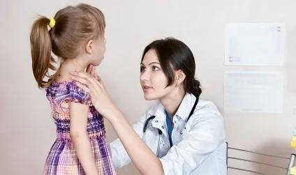 Як видаляють аденоїди у дітей - під яким наркозом