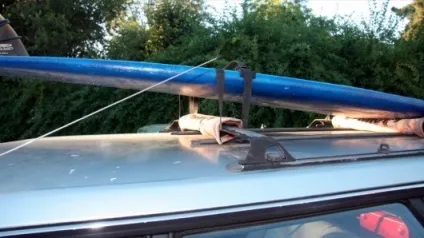 Як закріпити вантаж на даху автомобіля (вантаж даху автомобіля) Як закріпити вантаж на даху автомобіля