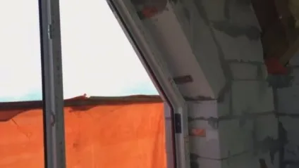 Як закріпити вікно в дерев'яному будинку та інших будівлях (дерев'яному) Як закріпити вікно в дерев'яному будинку та інших будівлях