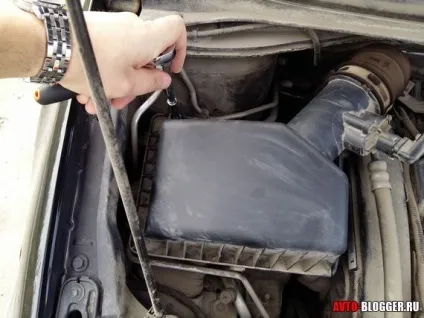 Як замінити повітряний фільтр - автомобіля, самому, автоблог (повітряний) Як замінити повітряний фільтр - автомобіля, самому, автоблог