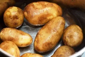 Картопля по селянськи в духовці покроковий рецепт з фото поварешка - клуб кулінарів, оригінальних (духовці) Картопля по селянськи в духовці покроковий рецепт з фото поварешка - клуб кулінарів, оригінальних