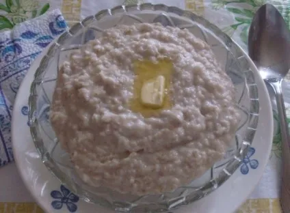 Каша геркулесова на молоці рецепти приготування з фото (каша) Каша геркулесова на молоці рецепти приготування з фото