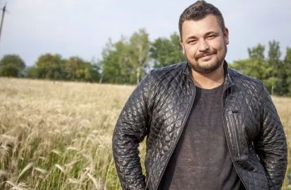 Коли ми були молоді руки вгору слухати онлайн, хто що де (слухати) Коли ми були молоді руки вгору слухати онлайн, хто що де