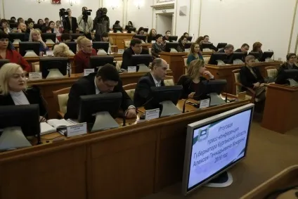 Кокорін закрив очі на провали уряду (Курганська область) Кокорін закрив очі на провали уряду
