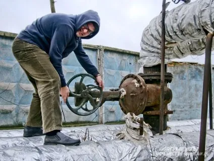 Комунальний лікбез про прибирання в під'їзді, платежах і лічильниках, суспільство, АіФ Дружківка (підмітати майданчики сходів) Комунальний лікбез про прибирання в під'їзді, платежах і лічильниках, суспільство, АіФ Дружківка
