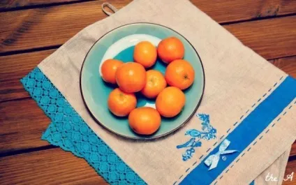 Красиве кухонний рушник своїми руками - майстер-клас