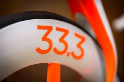 Креативний електровелосипед fuci від компанії specialized розроблений з порушенням всіх правил перегонів (унікальний велосипед) Креативний електровелосипед fuci від компанії specialized розроблений з порушенням всіх правил гонок