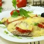 Куряче філе в духовці з помідорами і сиром (перець) Куряче філе в духовці з помідорами і сиром