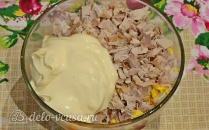 Курячий салат з огірками і горошком рецепт з фото - покрокове приготування курячого салату з (курячий) Курячий салат з огірками і горошком рецепт з фото - покрокове приготування курячого салату з