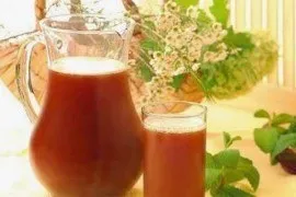 Квас Болотова буряковий, на чистотілі, з бананових шкурок - рецепти (буряковий) Квас Болотова буряковий, на чистотілі, з бананових шкурок - рецепти