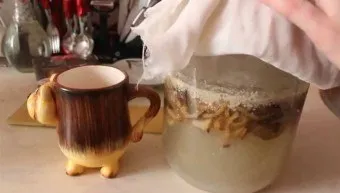 Квас Болотова буряковий, на чистотілі, з бананових шкурок - рецепти (буряковий) Квас Болотова буряковий, на чистотілі, з бананових шкурок - рецепти
