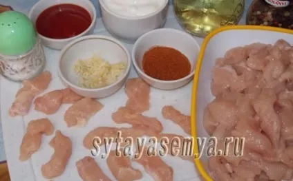 Курка з картоплею в духовці у фользі (порційна) (картоплею духовці фользі) Курка з картоплею в духовці у фользі (порційна)