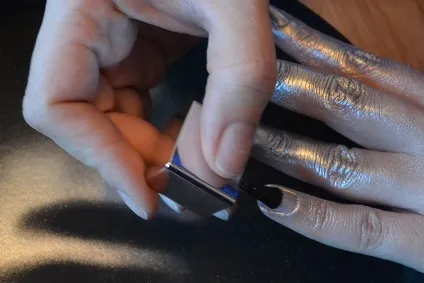 Лак - спрей для нігтів paint can відгук, beauty insider (нігтів) Лак - спрей для нігтів paint can відгук, beauty insider
