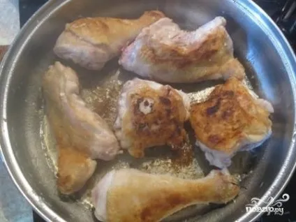 Курка, тушкована в вершках - покроковий рецепт з фото на