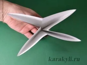Летюча миша - просте орігамі для малюків, каракулі