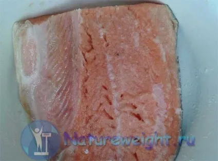 Легка засолювання кети в домашніх умовах - рецепт з фото крок за кроком (рецепт) Легка засолювання кети в домашніх умовах - рецепт з фото крок за кроком