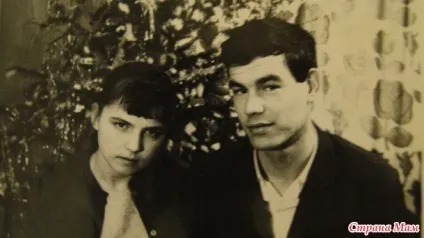 Люди зустрічаються, люди закохуються - або як зустрілися моя мама і тато) - країна мам (любов) Люди зустрічаються, люди закохуються - або як зустрілися моя мама і тато) - країна мам