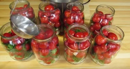 Мариновані помідори швидкого приготування - пальчики оближеш