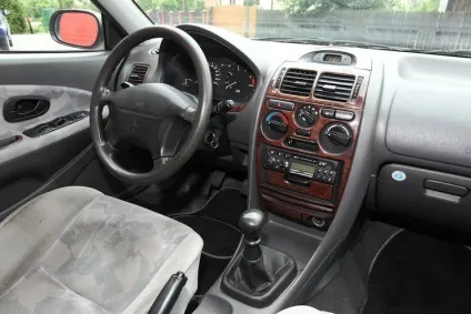 Mitsubishi carisma - без харизми (mitsubishi) Mitsubishi carisma - без харизми