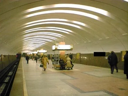Метро «Кантемировской»