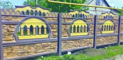 Монтаж секційних парканів, фото фарбування бетонного паркану (зборів) Монтаж секційних парканів, фото фарбування бетонного паркану