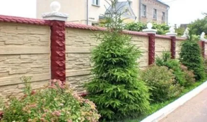 Монтаж секційних парканів, фото фарбування бетонного паркану (зборів) Монтаж секційних парканів, фото фарбування бетонного паркану