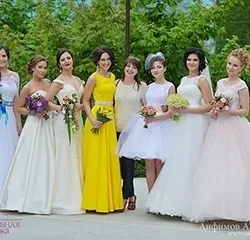 Чоловічі костюми