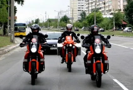 Мотоцикли vs автомобілі