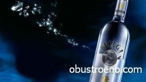 На лінолеумі з'явилися плями як вивести і чим видалити, чому покриття червоніє (з'явилися) На лінолеумі з'явилися плями як вивести і чим видалити, чому покриття червоніє