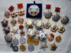 Спадкування медалей, орденів та інших нагород (нагород) Спадкування медалей, орденів та інших нагород
