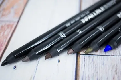 Новинки l - oreal paris олівці, набір для брів, консилер (brow sculpt) Новинки l - oreal paris олівці, набір для брів, консилер