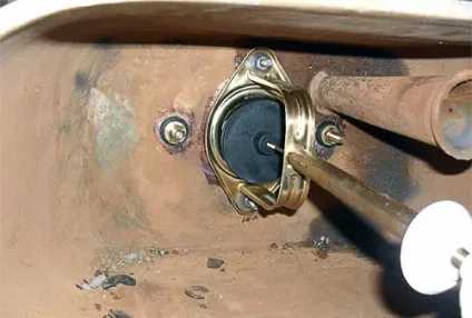 Нижня підводка води до унітазу відео-інструкція по монтажу своїми руками, особливо заливних (нижня підводка води до унітазу як відремонтувати) Нижня підводка води до унітазу відео-інструкція по монтажу своїми руками, особливо заливних