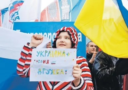 Неукраїнські українські що буде, якщо дати гражданствоУкаіни всім, хто живе на території колишньої (всім) Неукраїнські українські що буде, якщо дати гражданствоУкаіни всім, хто живе на території колишньої