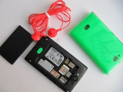 Nokia asha 503 dual sim самий просунутий несмартфонов