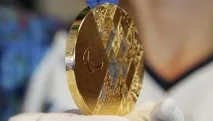 Скільки золота у золотій олімпійській медалі Вага олімпійської медалі скільки