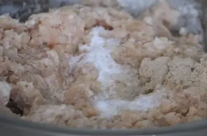 Дуже ніжні котлети з курячого фаршу (курячого) Дуже ніжні котлети з курячого фаршу