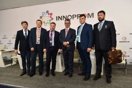 Вікна навстіж - дрон летить як будуть доставляти посилки, коли запрацює - фізичний інтернет (посилки) Вікна навстіж - дрон летить як будуть доставляти посилки, коли запрацює - фізичний інтернет