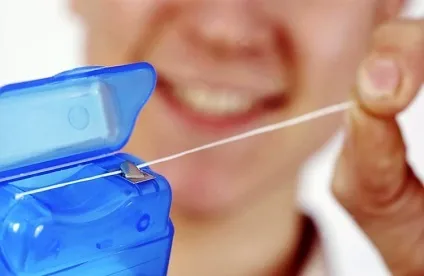 Ортодонтична щітка зубна для брекетів oral b як чистити, купити, ціна (щітка) Ортодонтична щітка зубна для брекетів oral b як чистити, купити, ціна