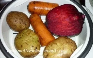 Овочі для салату в мультиварці