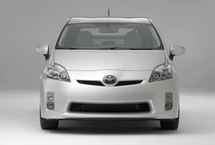 Відгуки про автомобілі toyota 1 (дорожчій версії) Відгуки про автомобілі toyota 1