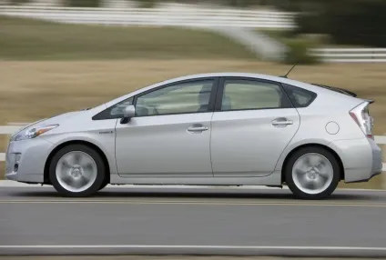 Відгуки про автомобілі toyota 1 (Toyota Prius Premium) Відгуки про автомобілі toyota 1